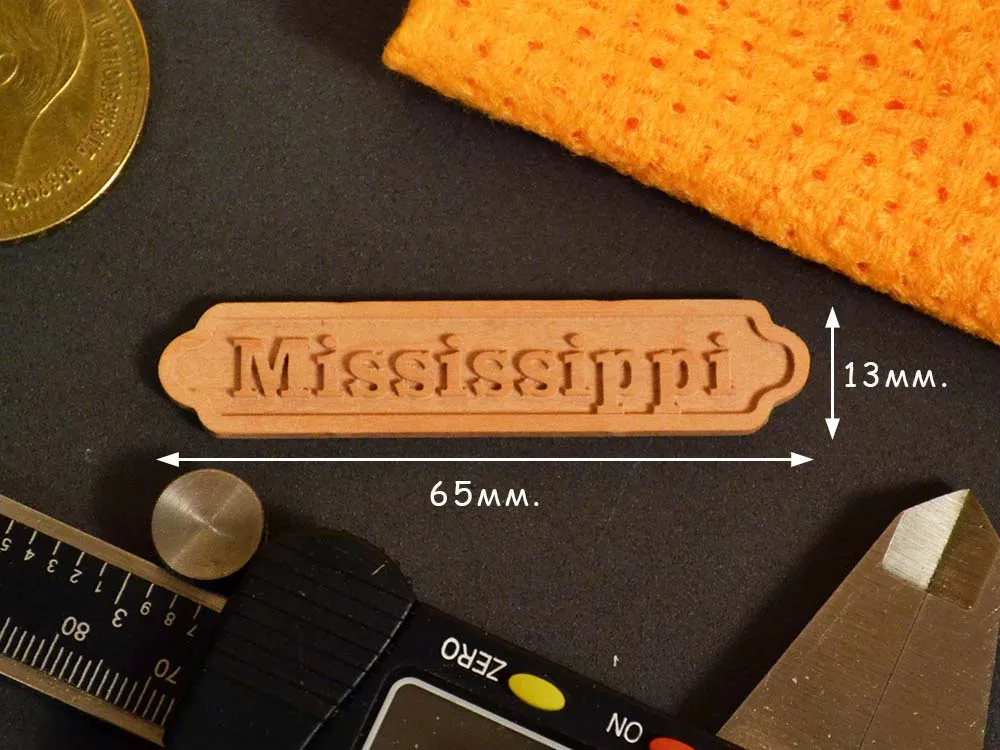 Табличка Mississippi, груша, рез ЧПУ