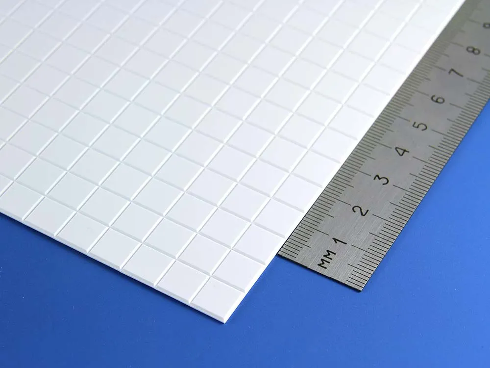 Квадратная плитка 8,5х8,5 мм, лист 15х30 см