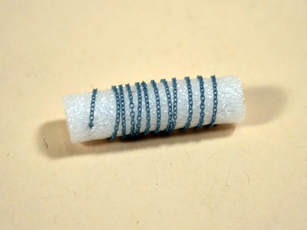 Цепь полимерная, звено круглое 1,2 мм, длина 300 мм