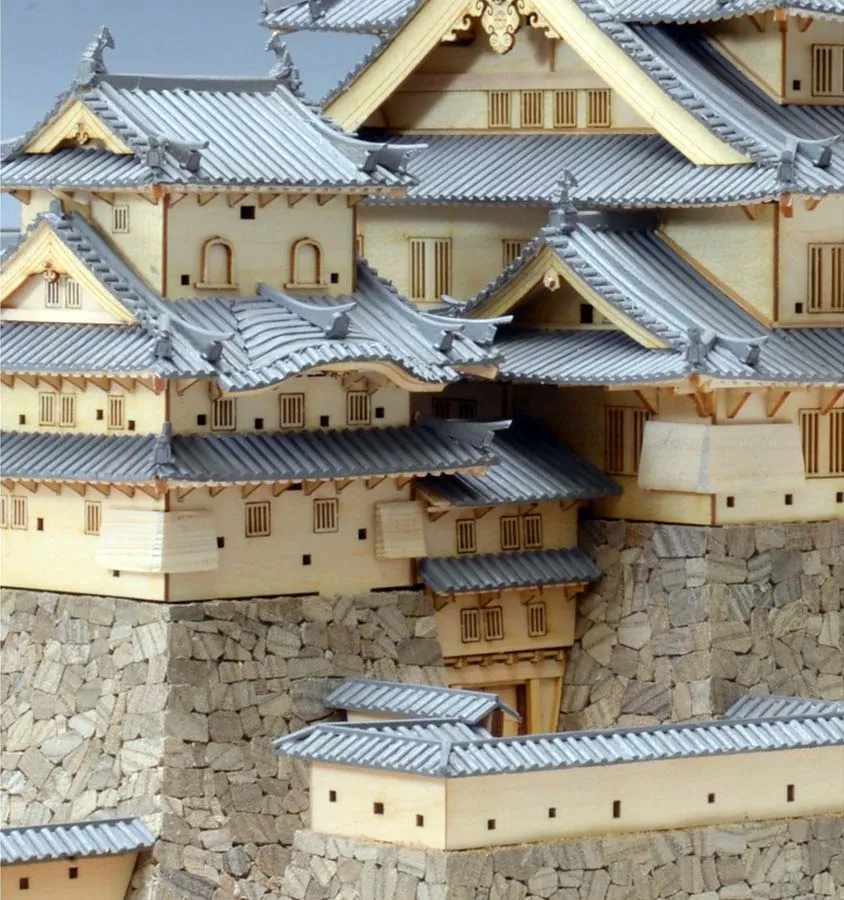Замок Himeji + (Стартовый набор инструментов)