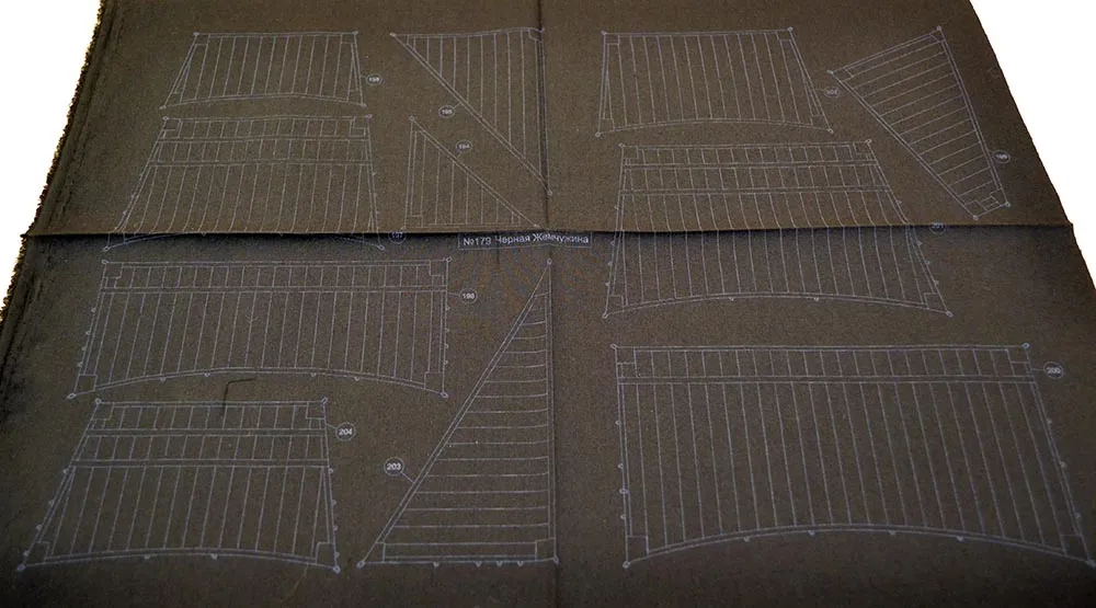 Паруса для "Чёрной Жемчужины"