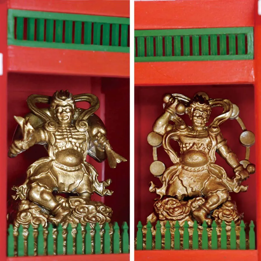 Главные ворота Senso-Ji Kaminarimon