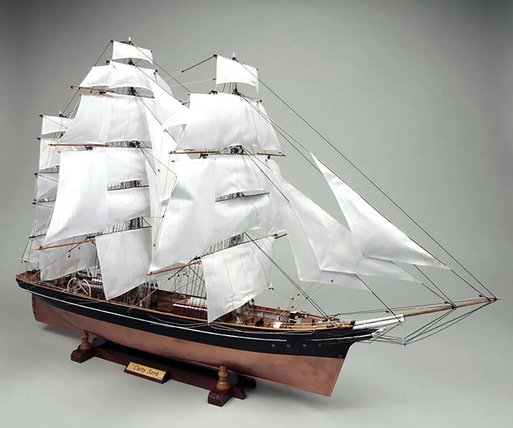 деревянная модель парусника Cutty Sark