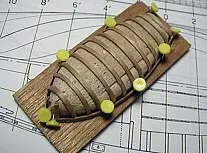 булавки можно втыкать в основание и матрицу